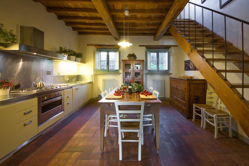 Odina Agriturismo Лоро Чиуфена Стая снимка